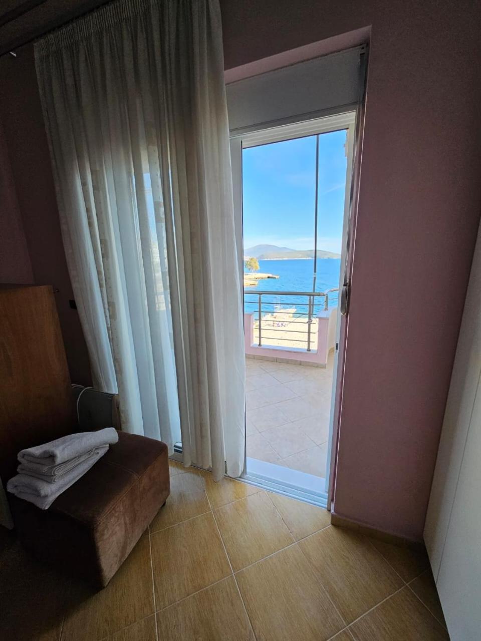 Leon Sea View Apartment Sarande Ngoại thất bức ảnh