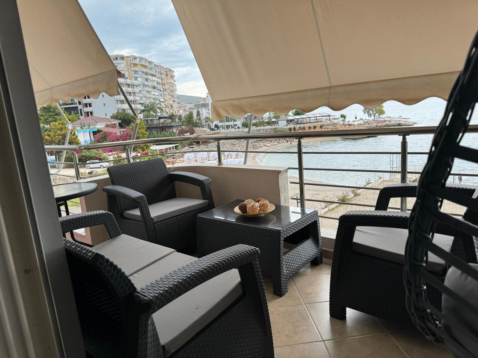 Leon Sea View Apartment Sarande Ngoại thất bức ảnh
