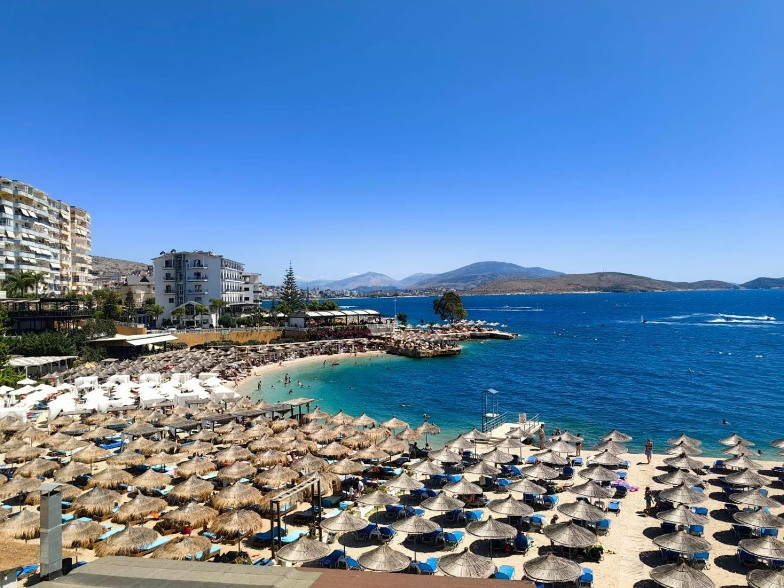 Leon Sea View Apartment Sarande Ngoại thất bức ảnh