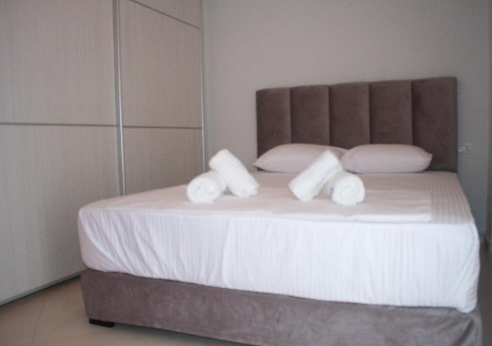 Leon Sea View Apartment Sarande Ngoại thất bức ảnh